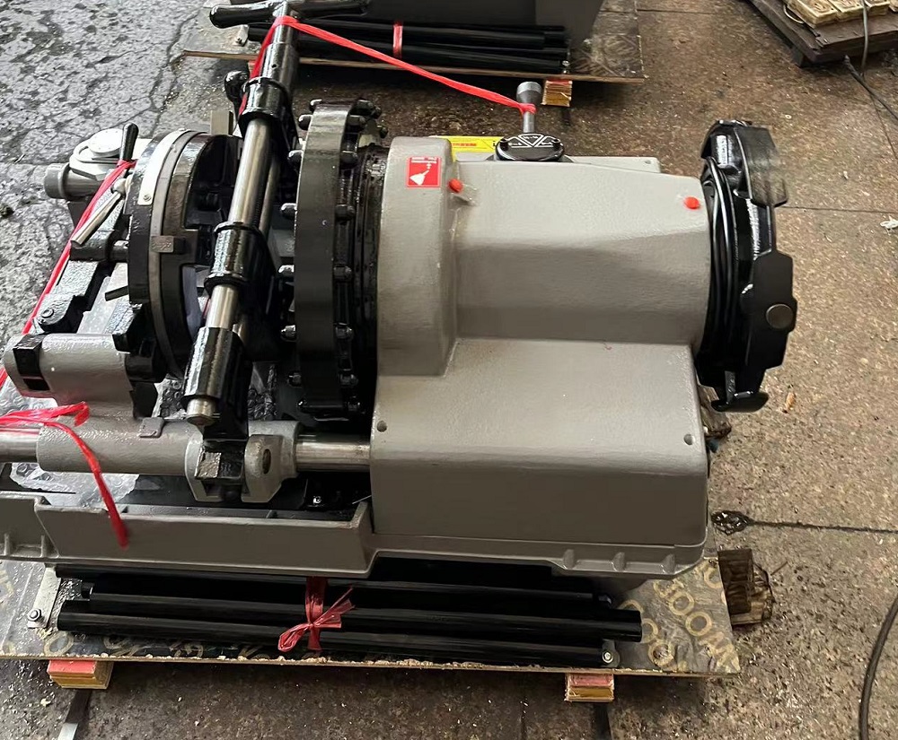 Máquina de rosqueamento de tubos com motor de indução de 1500 W
