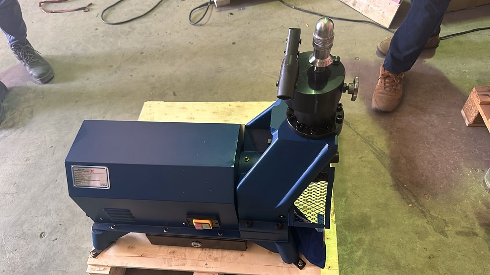 60-325mm 1100w Pipe Grooving Machine For Egypt Market
