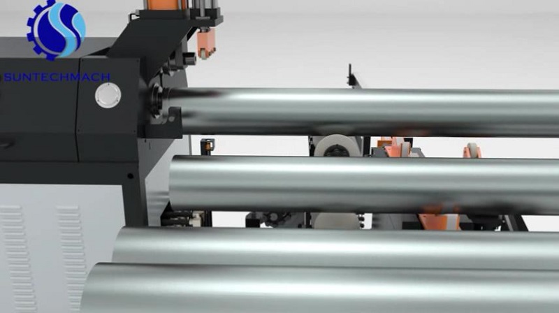 Automatic pipe grooving machine
