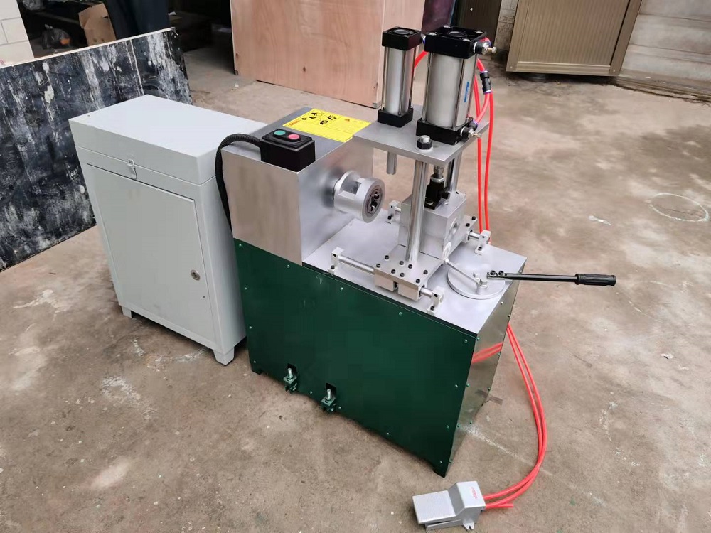 BSPP plastic pipe threading machine
