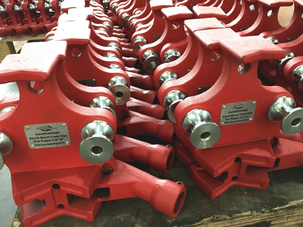 Bench chain vise