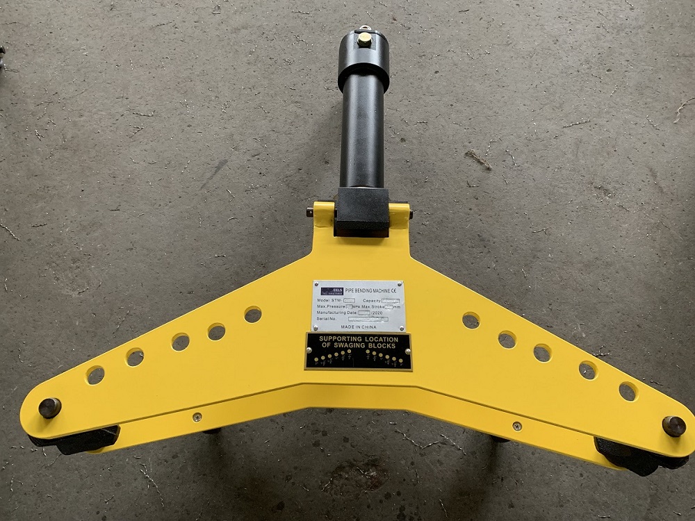 Electric hydraulic pipe bender 2