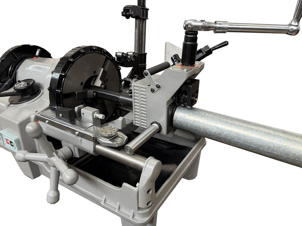 Installed pipe roll grooving machine