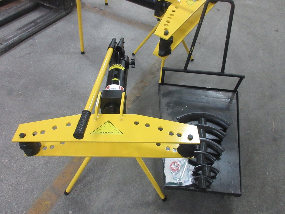Manual pipe bending machine