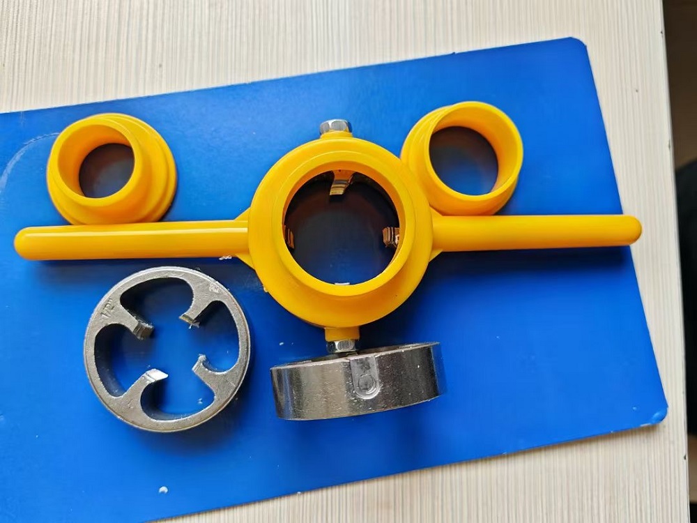 PVC pipe threader plastic tube manual threading tool
