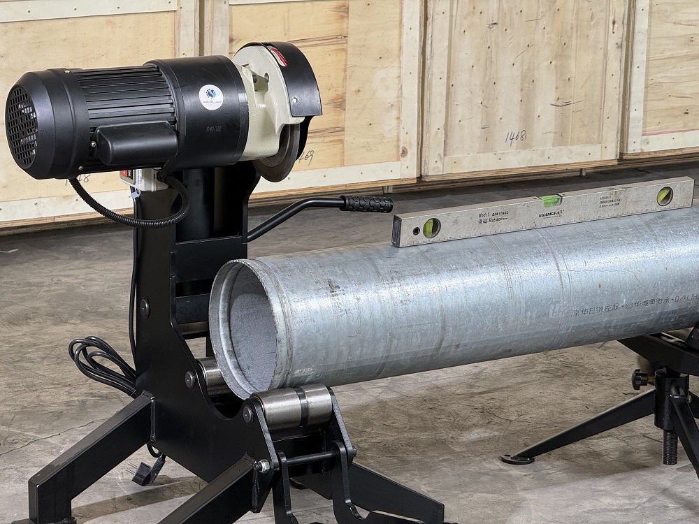 Pipe Cutting Machine
