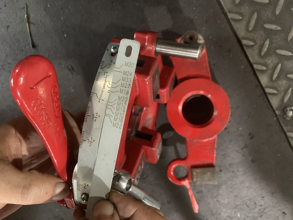 Round bar and pipe 2 in 1 threading machine M10-M33