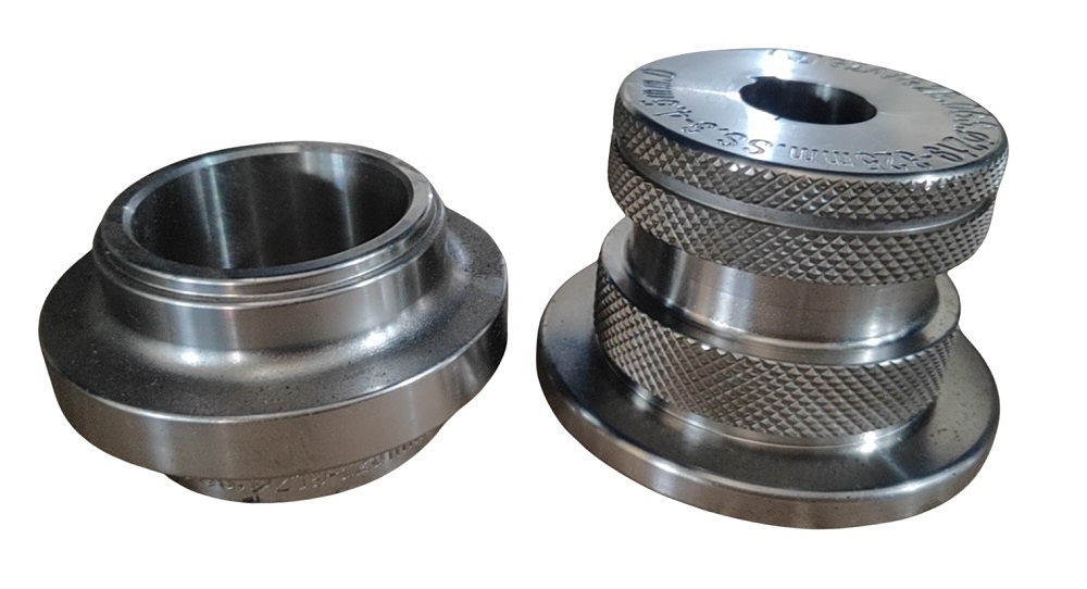 Stainless steel pipe grooving machine