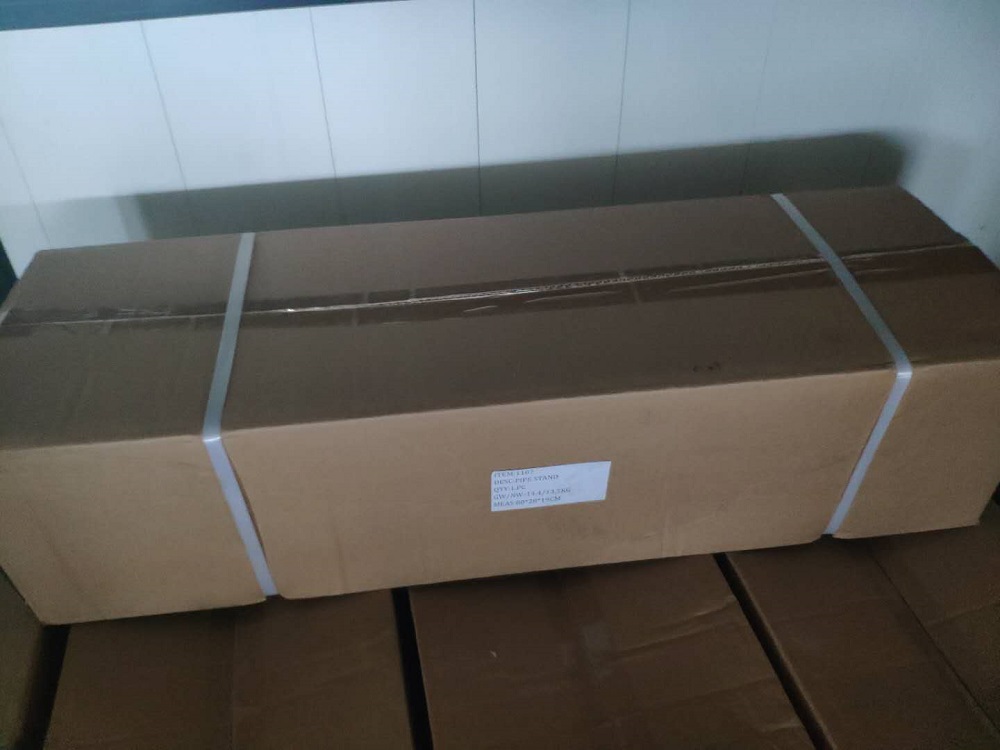 V head pipe stands