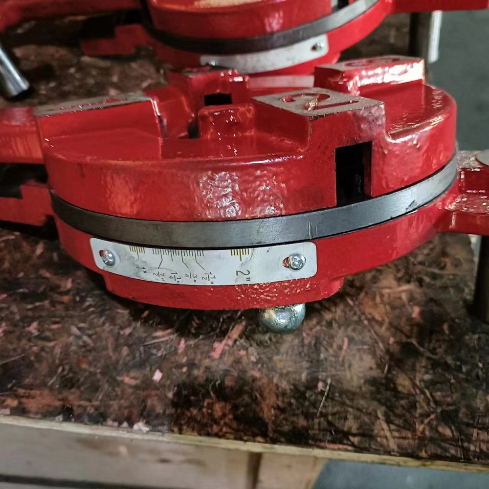 What Spare Parts Do You Need To Maintain A Pipe Threading Machine